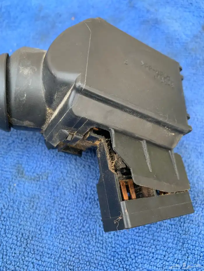 يد مساحات أو مجموعة مساحات 2