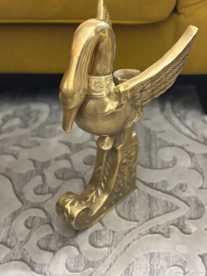 تحف نحاسية قيمة للبيع 8