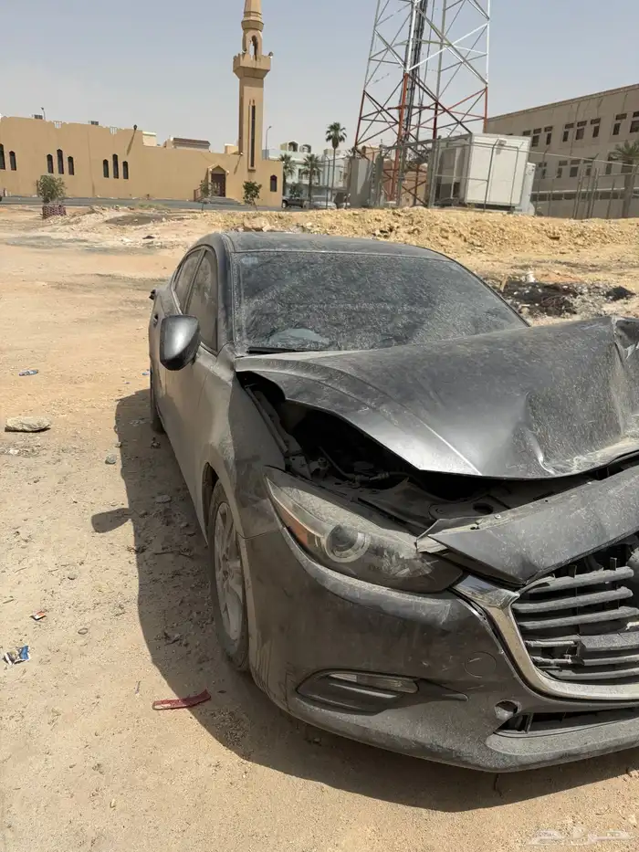 مازدا 3 2019 مصدوم 12