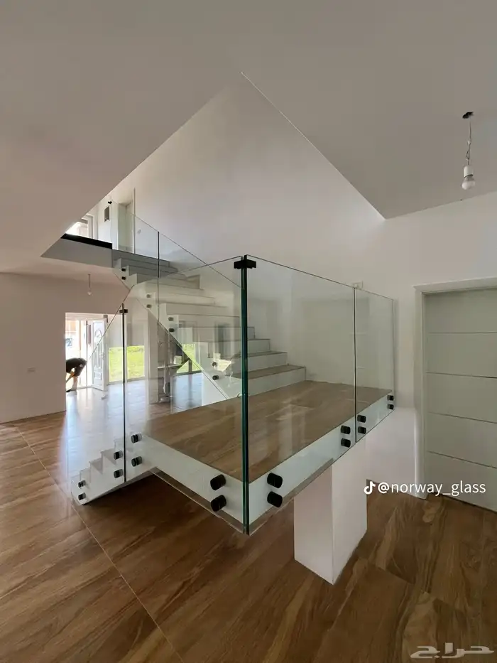 زجاج سكريت محايل عسير 0