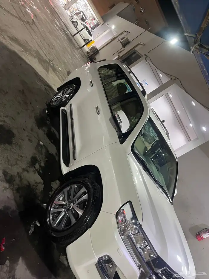 لند كروزرVXR 2021 فل كامل 8