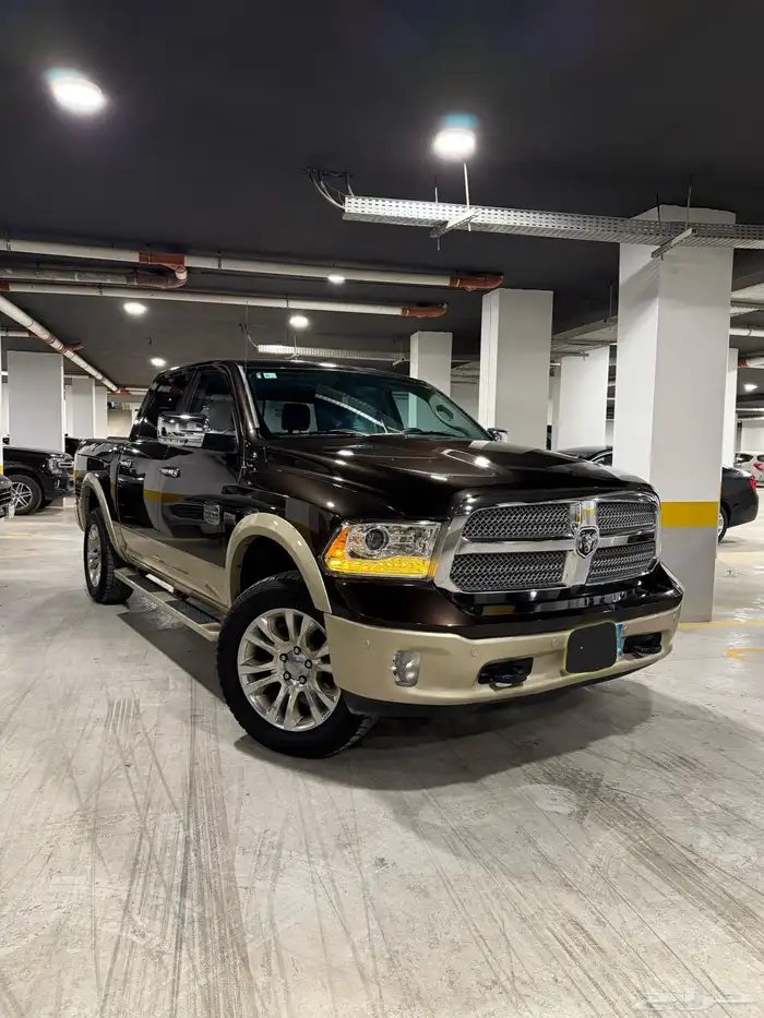 دوج رام لارامي لونق هورن أعلى فئة stored Dodge Ram 0