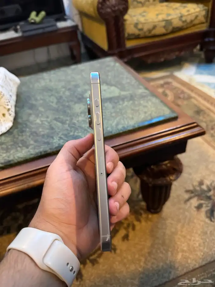 ايفون 15 pro max 4