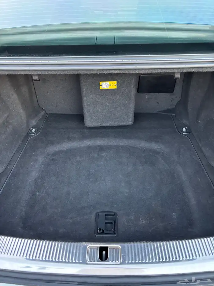 اودي A8L V8 2015 فل 23
