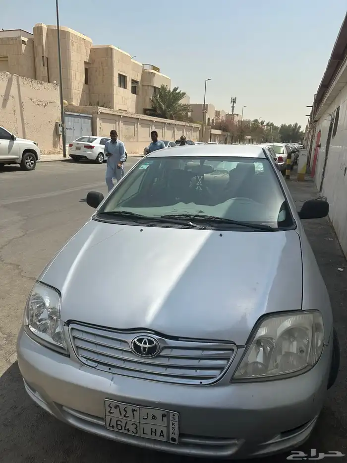 كرولا موديل 2004 4