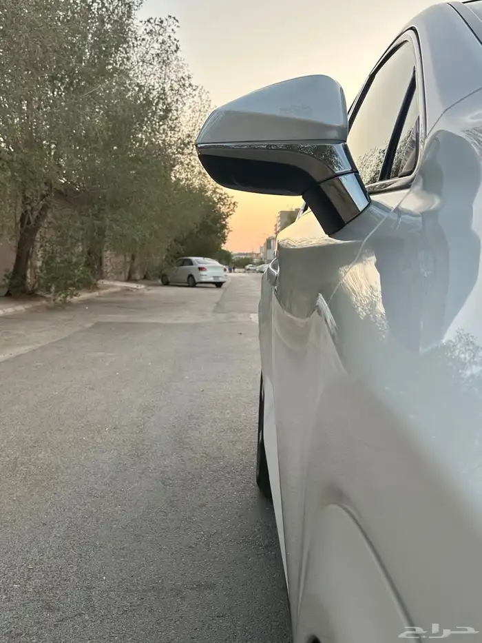 لكزس 2020 NX300 سعودي فل كامل اعلى فئة ( مخززن )ممشى قليل . 9