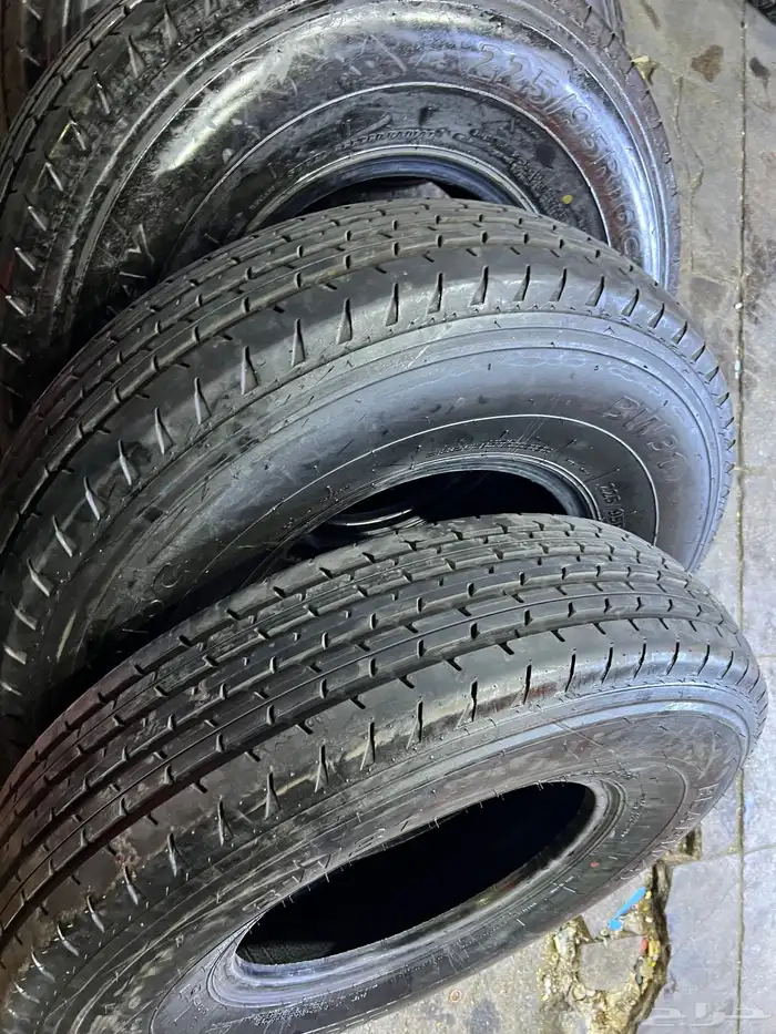 كفرات صيني دعست شاهين مقاس 225.95.16 العدد خمس 7