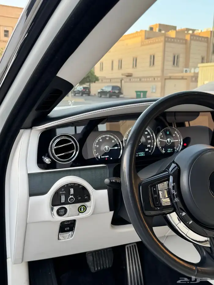 رولز رويس قوست 2022 سعودي 4