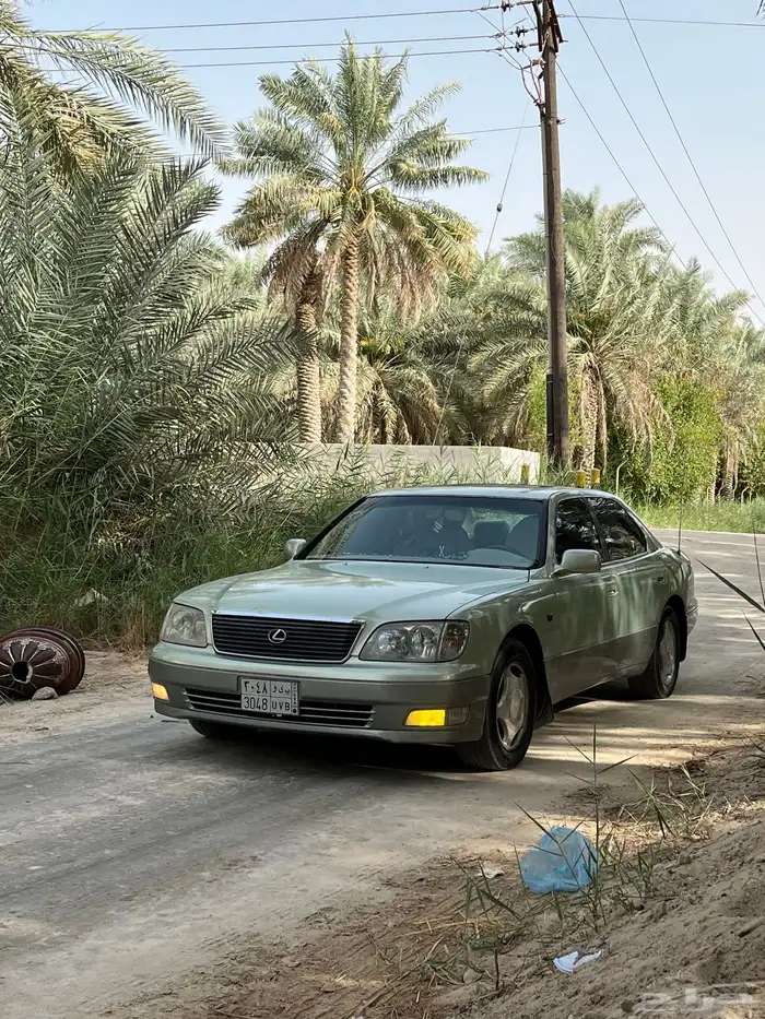 للبيع  لكزس 400 LS 2