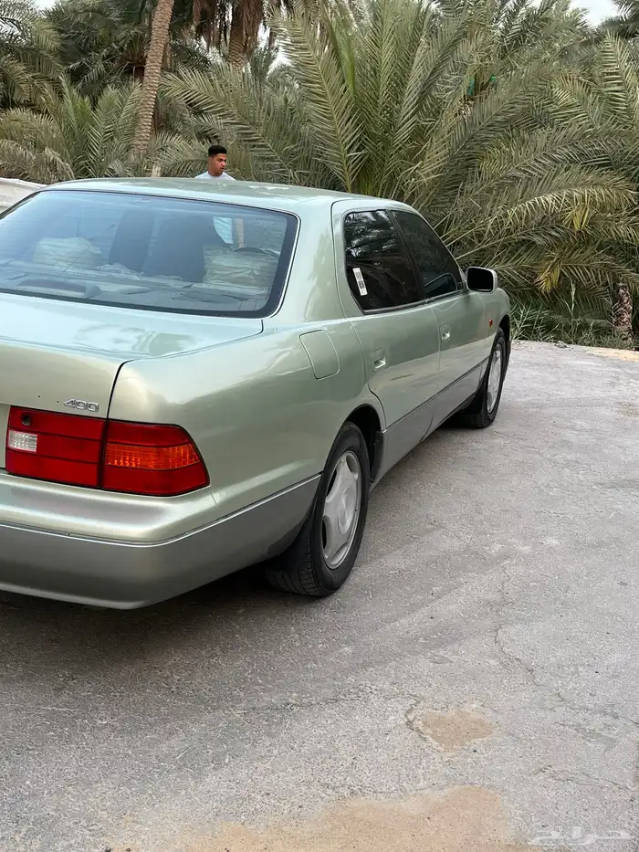 للبيع  لكزس 400 LS 17