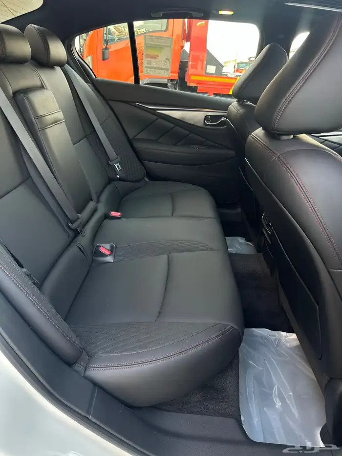 انفنتي Q50S رد سبورت 2024 32