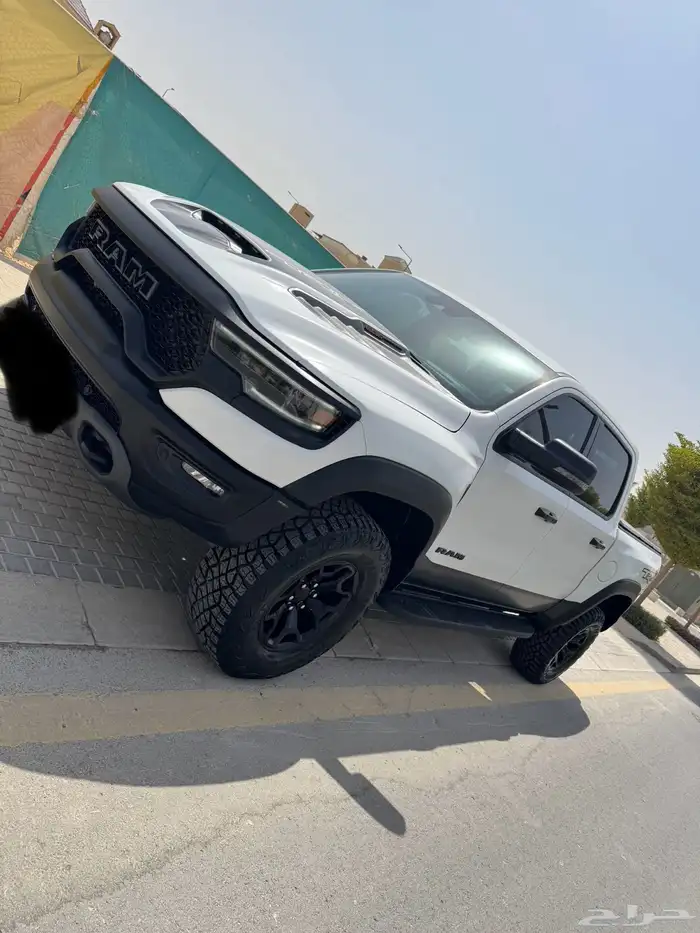 رام TRX 2023 ابيض مطفي وارد الوكيل 0