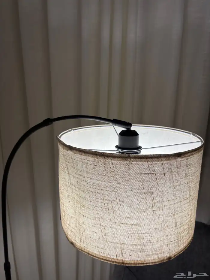 اضاءة طويله ومصباح ارضي led لغرفه المعيشه او النوم ب150 2