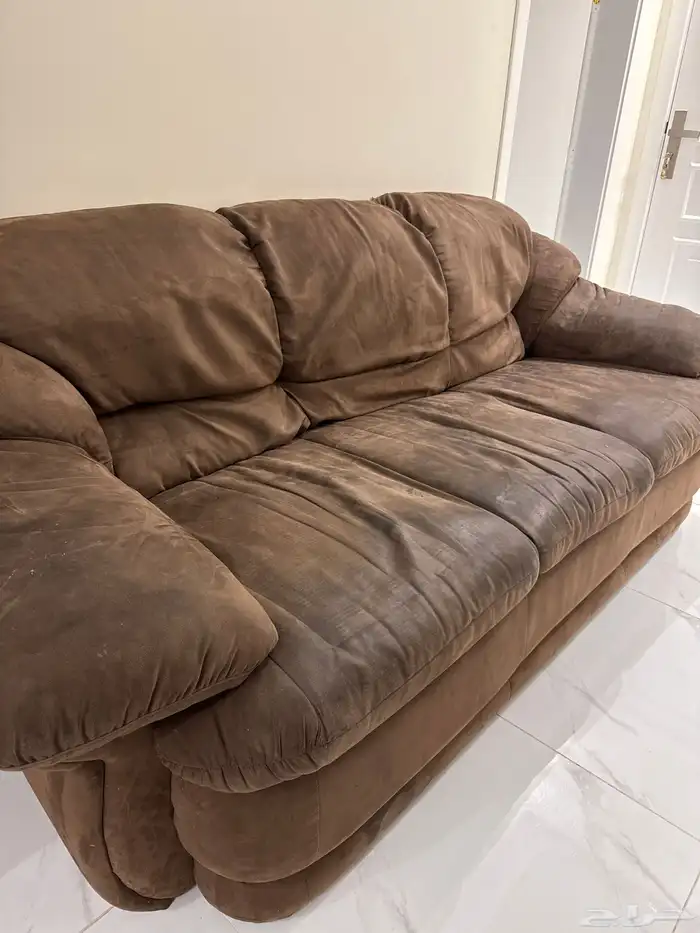 كنب للبيع فقط ب300 1