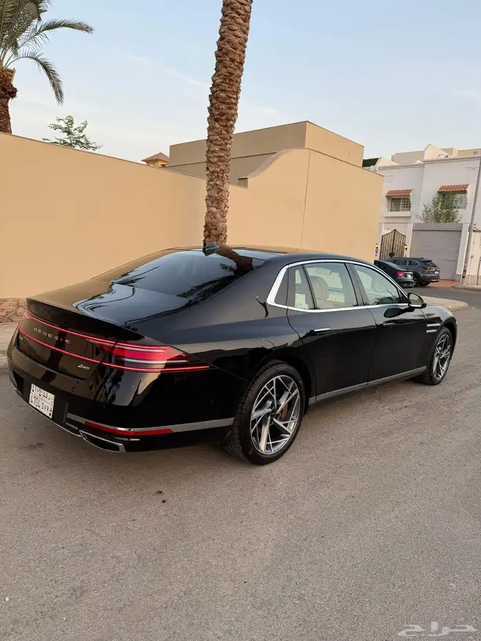 جنسس G90 رويال 2023 اعلى فئه ضمان وصيانه مجانيه 3