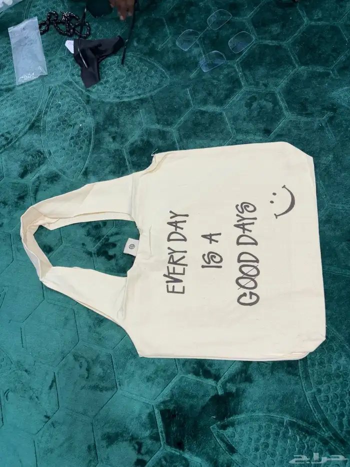 شنطة توت باغ tote bag سعر جديد 16 ريال وجوده عاليه 3