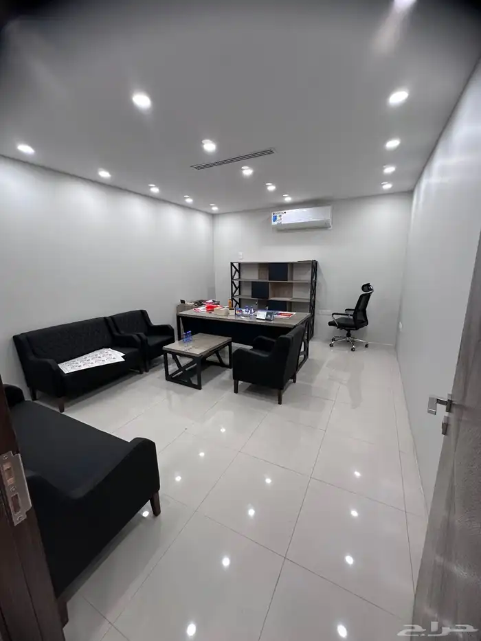 مكتب جديد للتقبيل 6