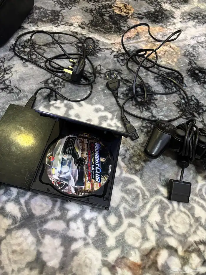 اغراض للاكس بوكس وفيه سوني تو الاصلي 1