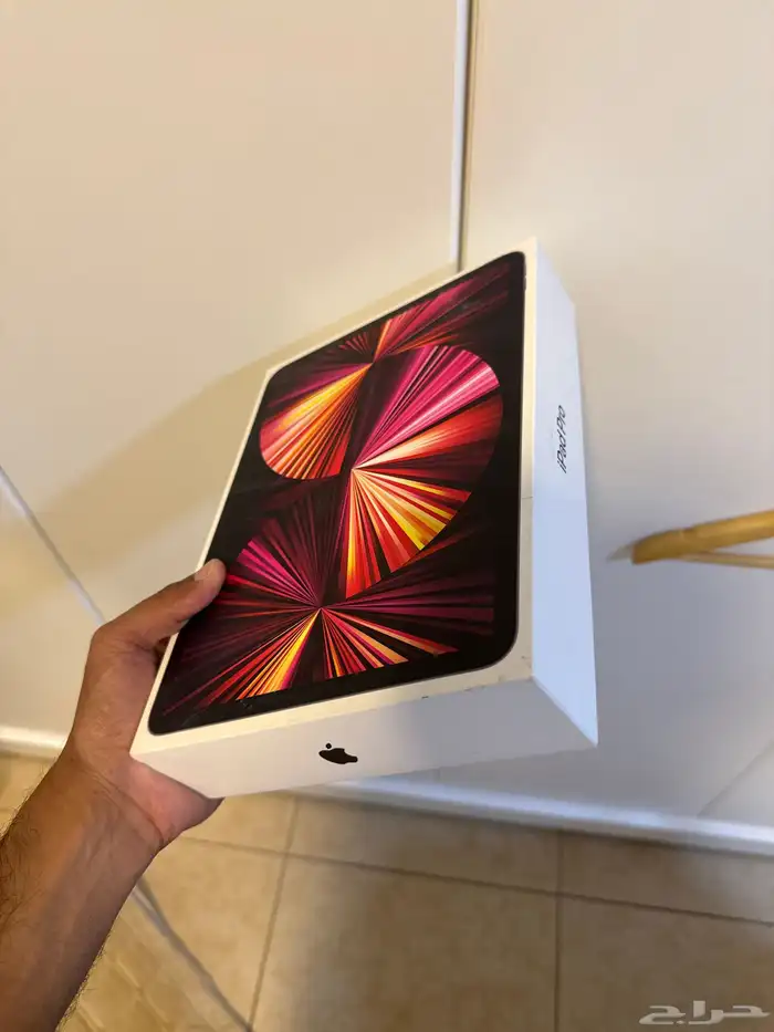 للبيع iPad Pro 11 إنش الجيل الثالث Wi-Fi   شريحة بيانات 5G 1