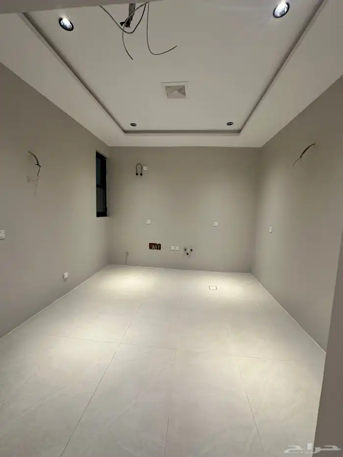 للإيجار شقه بنتهاوس في حي الرحماني خلف الحمدانيه 11