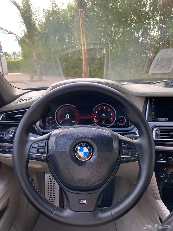 BMW 2014 760 كت ام 12