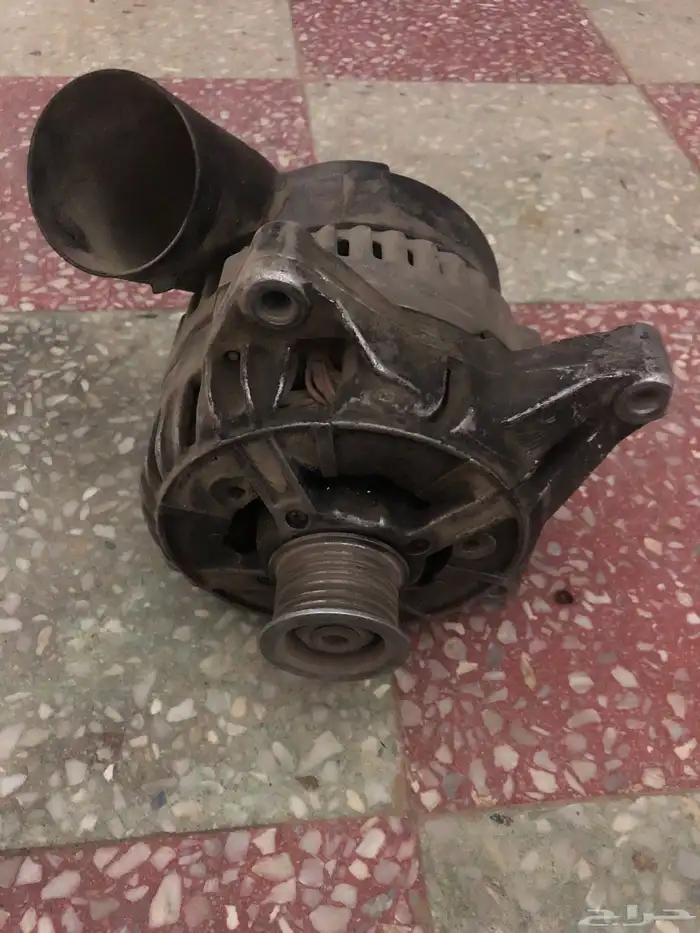 دينمو بي ام e38 1