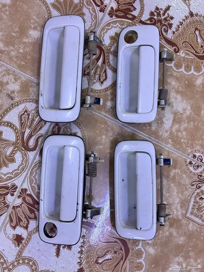 قطع لاند كروزر 2