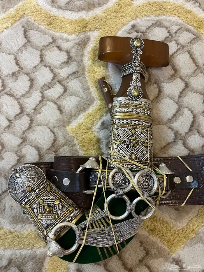 جنبية شبيهة زراف 1