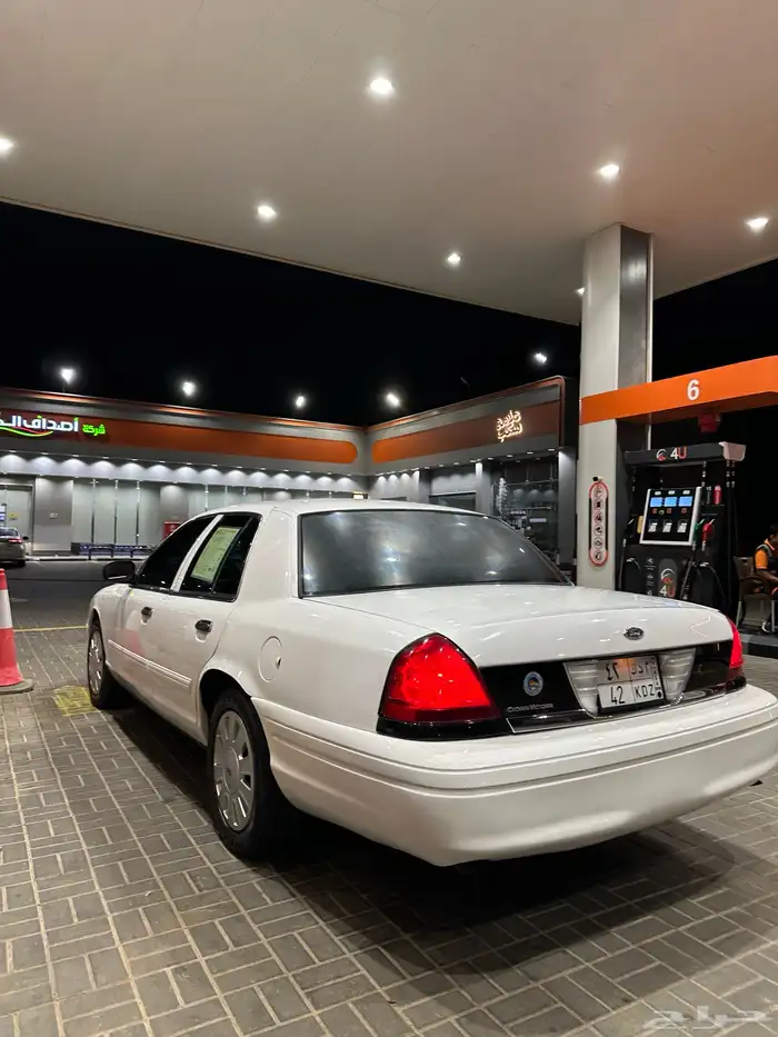 فورد 2011 حكومي بوليسي 5