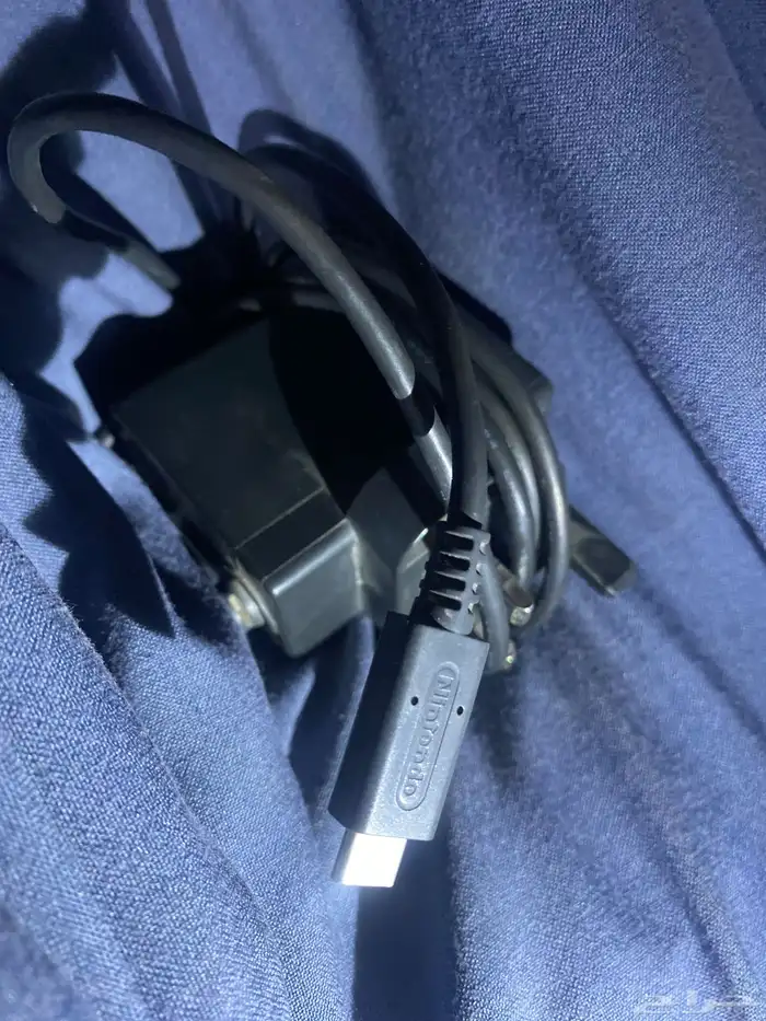 Nintendo switch yellow   مع قطعه التهكير mig switc 3