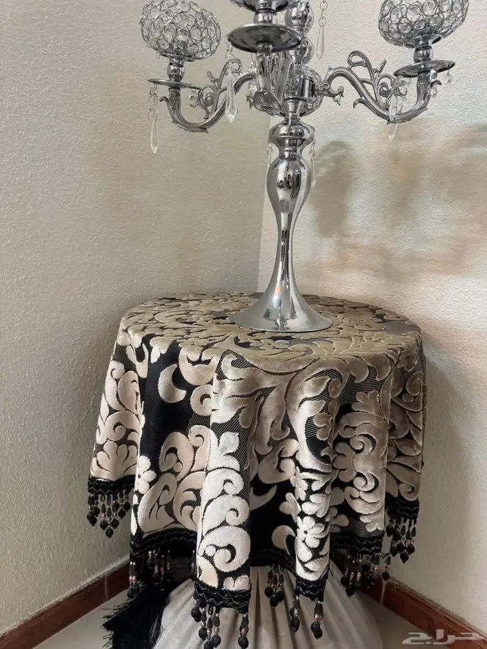 طقم كامل مع الشمعدانات 6