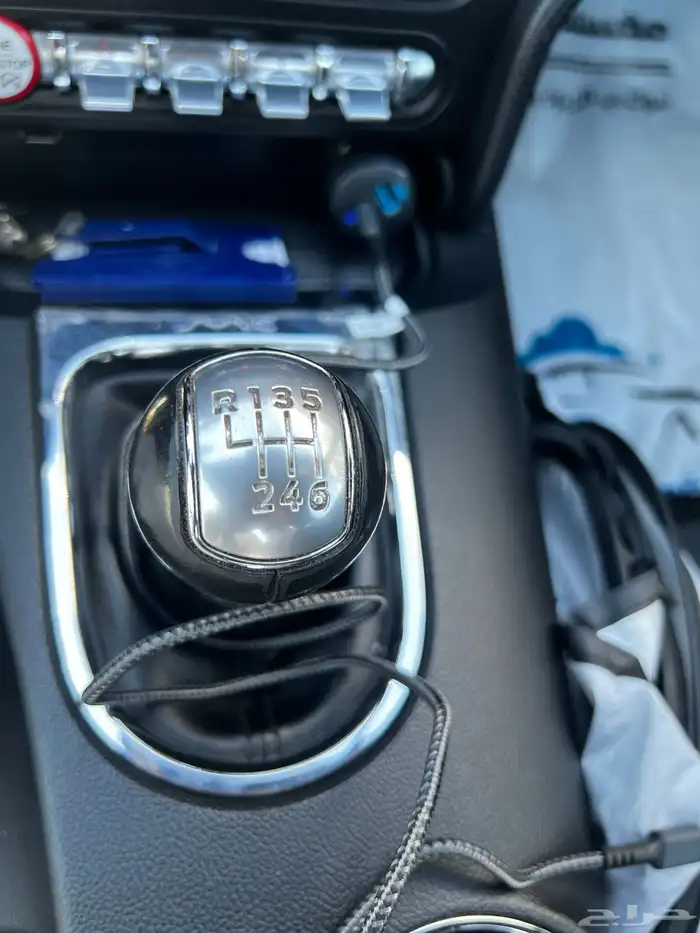 موستنق GT 10