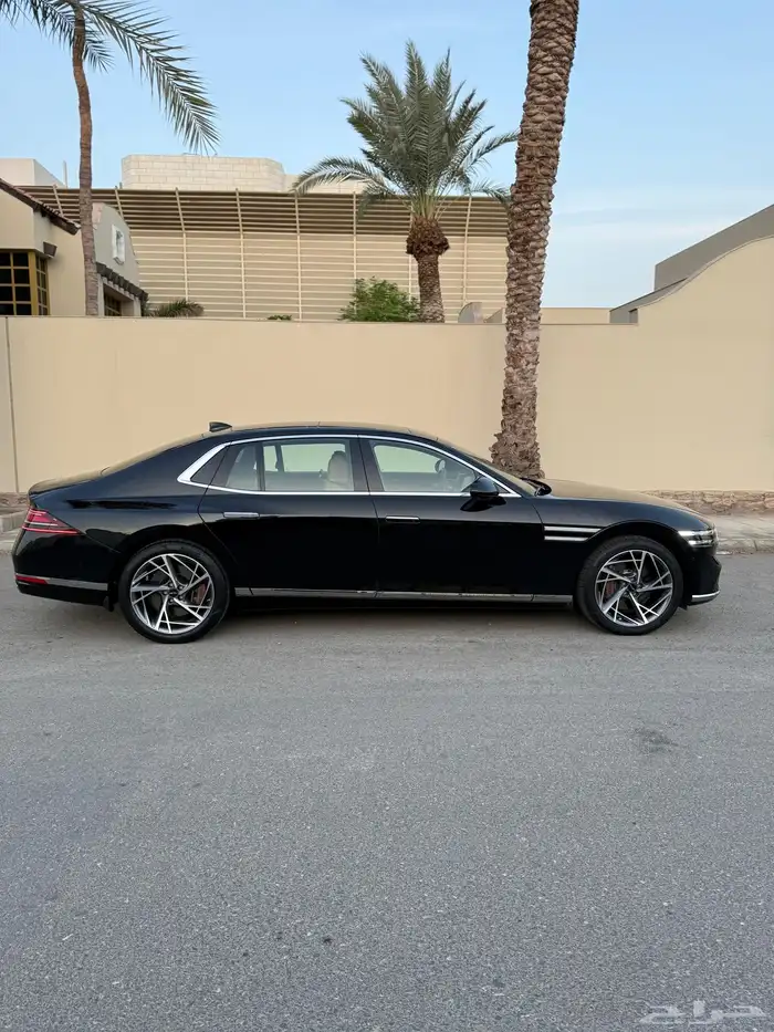 جنسس G90 رويال 2023 اعلى فئه ضمان وصيانه مجانيه 8