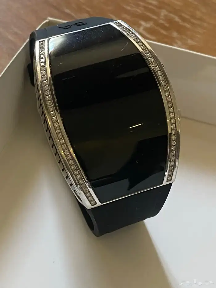 ساعة VIP للبيع 2000 ريال 2