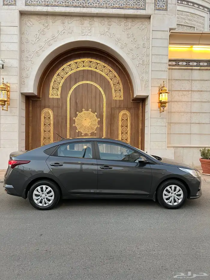 تم البيع الله يبارك للمشتري . 12