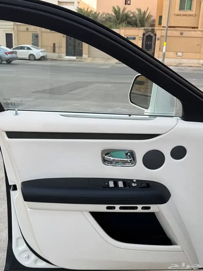 رولز رويس قوست 2022 سعودي 5