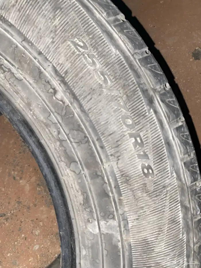 للبيع كفرات ROADSTONE 1