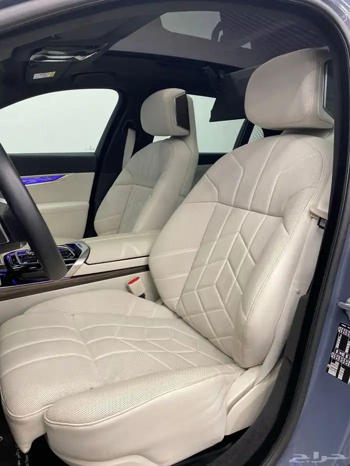 بي ام دبليو 735i 11