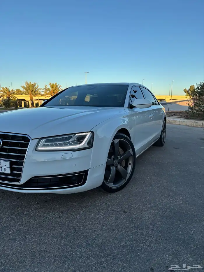 اودي A8L V8 2015 فل 0