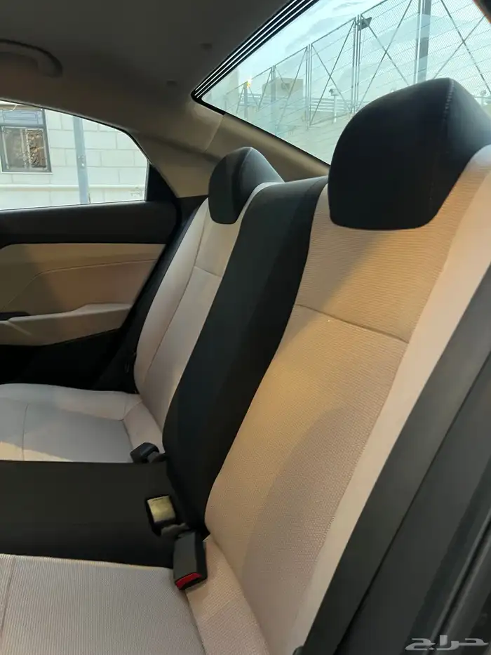 تم البيع الله يبارك للمشتري . 27