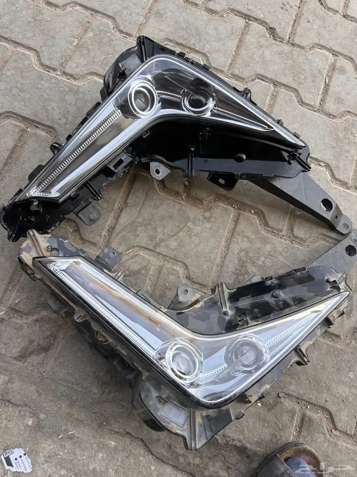 كشافات صدام جيب لكزس 2016-2021 2