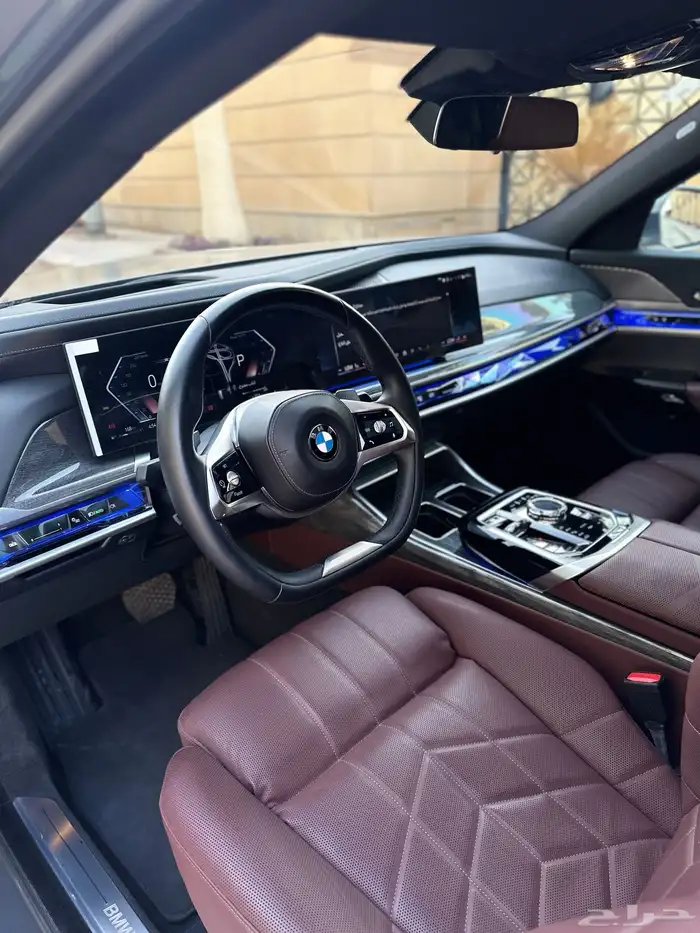 بي ام 735iL 2024 لونين ضمان وصيانه 36
