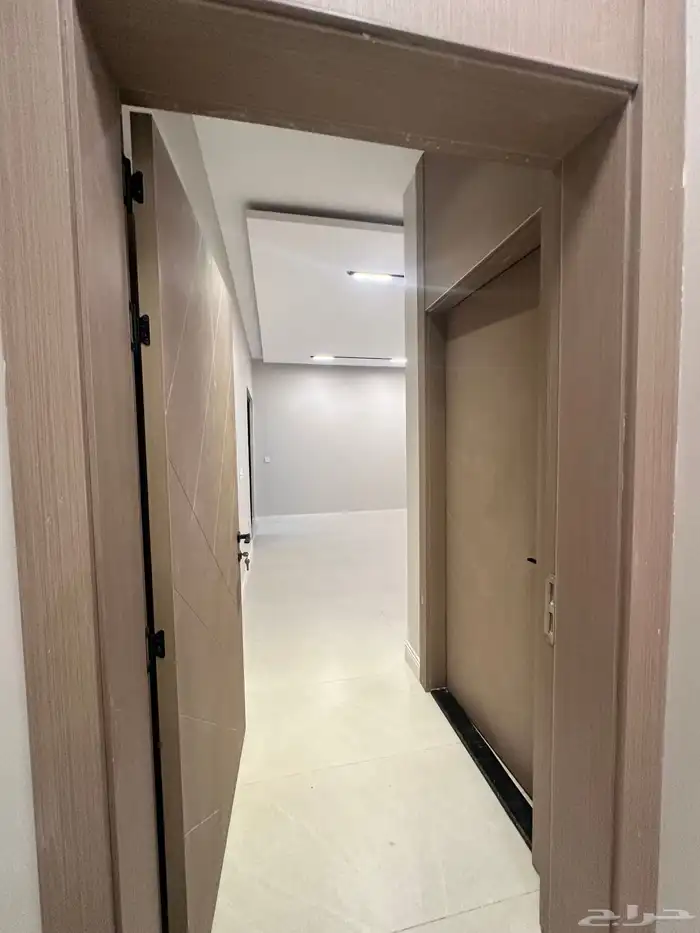 للإيجار شقه بنتهاوس في حي الرحماني خلف الحمدانيه 15