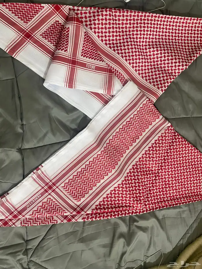 للبيع أله فشار ملابس شمع وغيره 1