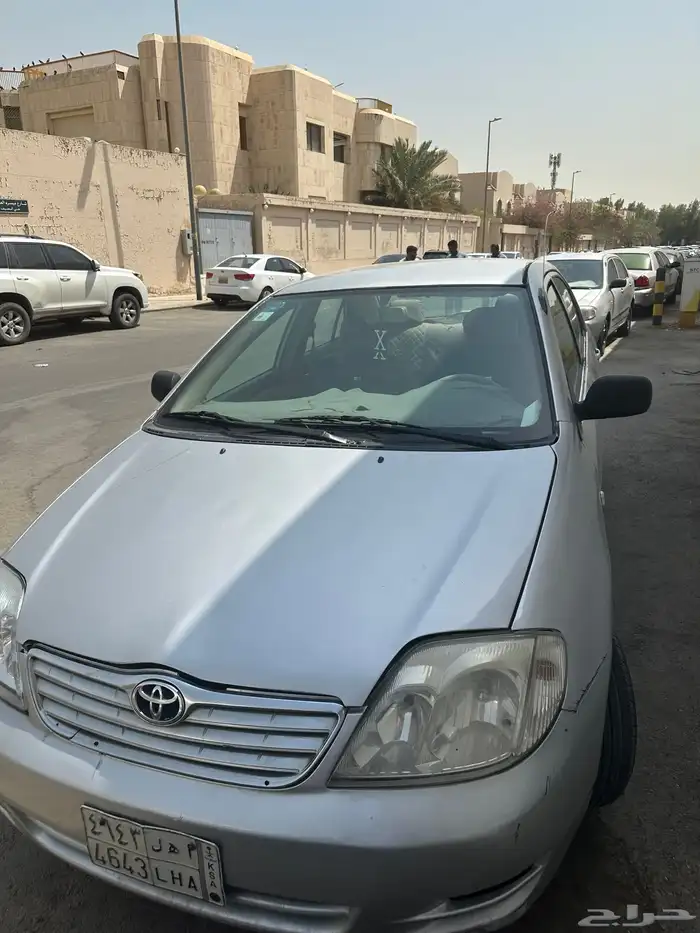 كرولا موديل 2004 1