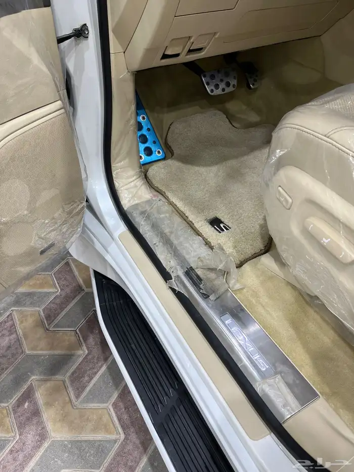لكزس 2021 سبورت (عداد قليل) 15
