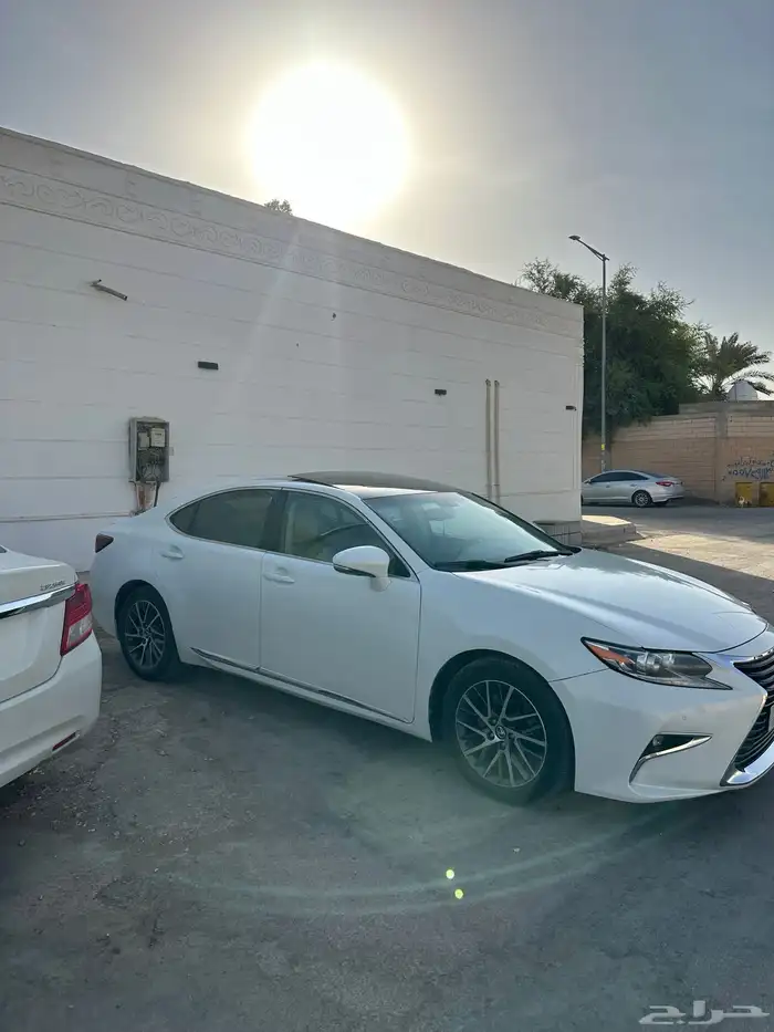 لكزس ES350 5