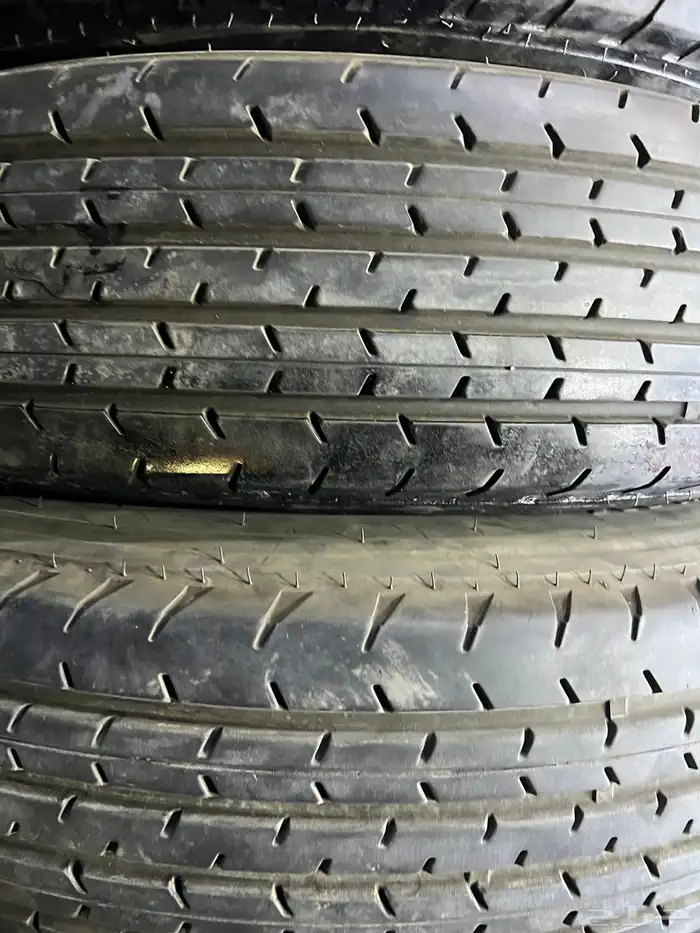 كفرات صيني دعست شاهين مقاس 225.95.16 العدد خمس 21