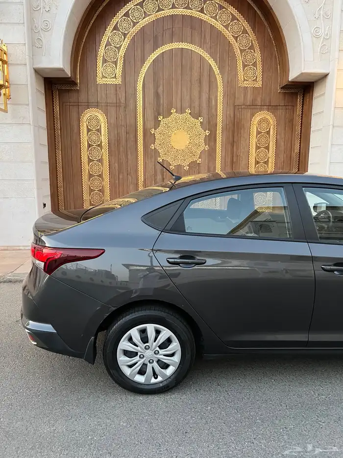 تم البيع الله يبارك للمشتري . 13