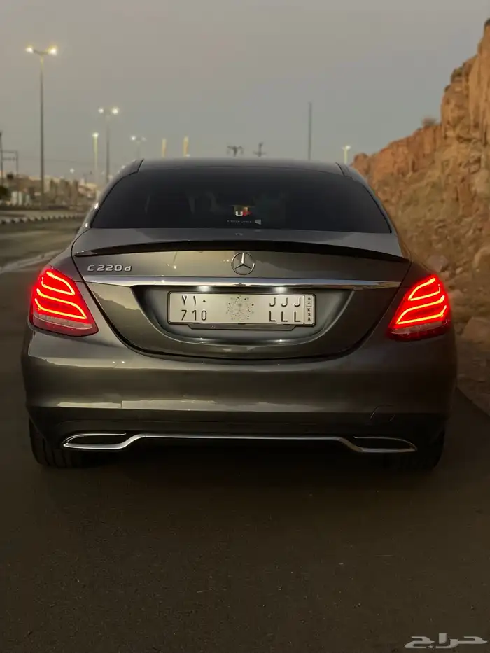 مرسيدس 2018 C220 8
